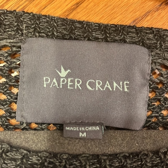 Paper Crane Woman’s Grey Sweater Size M - Picture 2 of 5